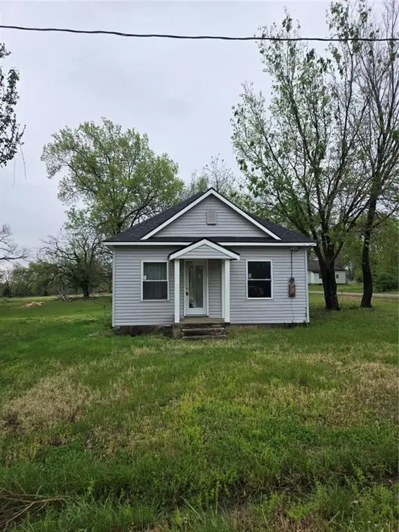 118 S Oak Street, Mulberry, KS 66756
