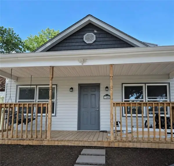 5543 S 1st Street, St Joseph, MO 64504
