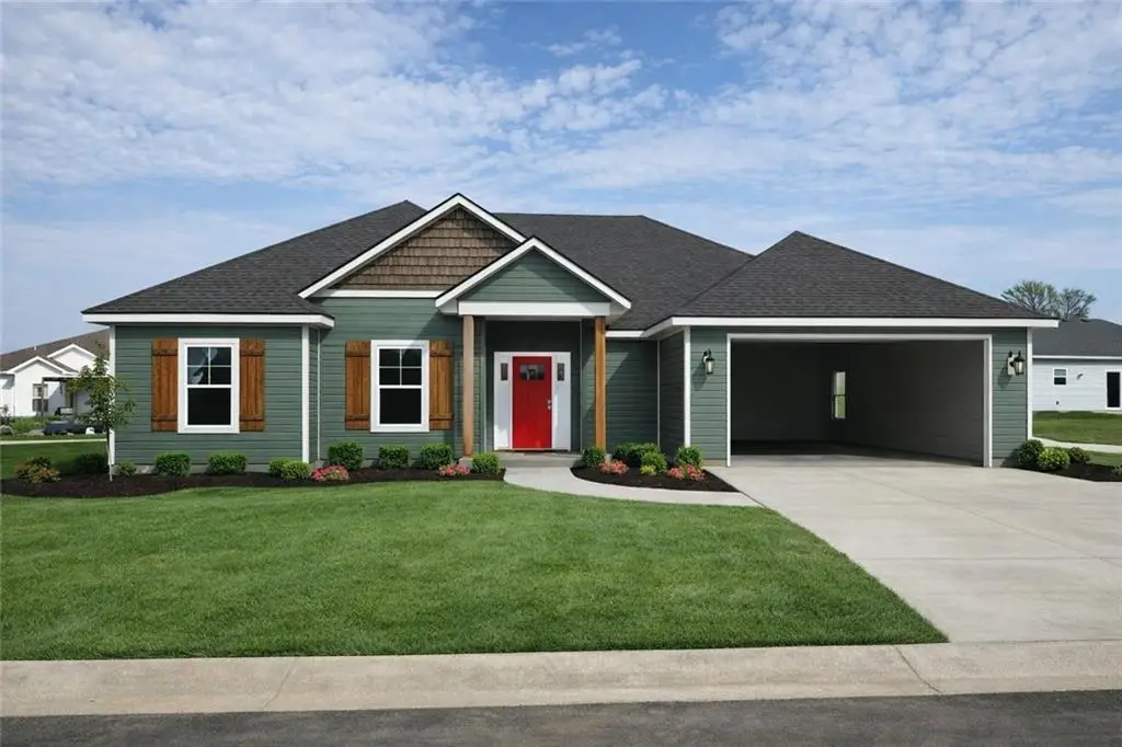 206 Constitution Lane, East Lynne, MO 64743 - #1