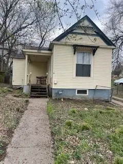 1508 S 26th Street, Saint Joseph, MO 64507 - #1