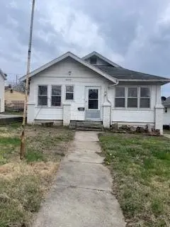 3030 Angelique Street, St Joseph, MO 64501