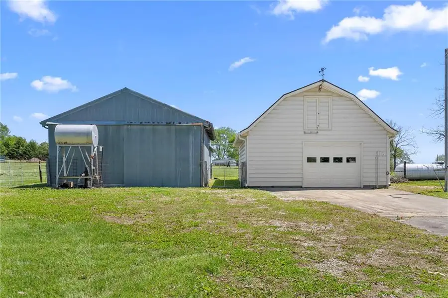 34255 Lookout Road, Osawatomie, KS 66064 - #3
