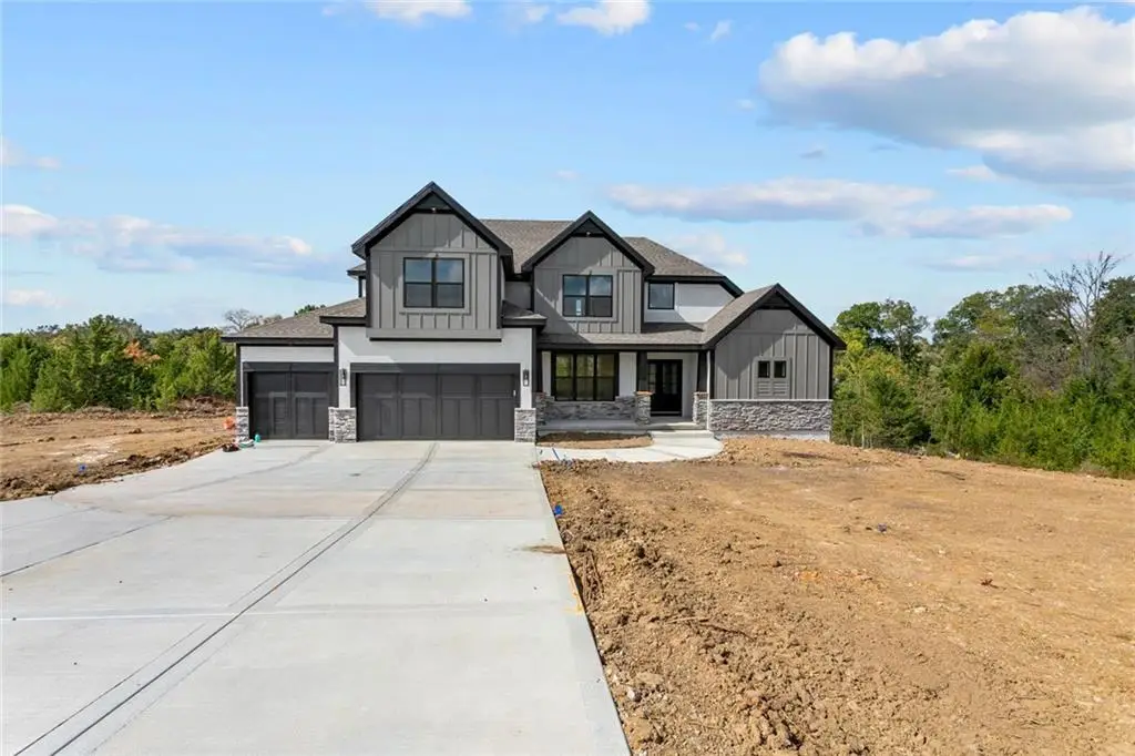 4805 NW Sienna Ridge, Riverside, MO 64150 - #1