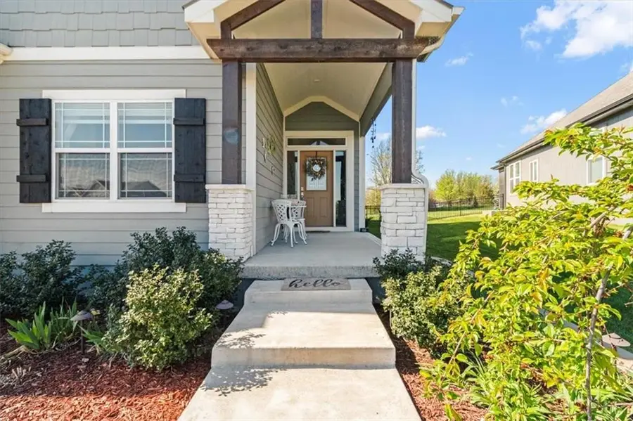 1713 NE Ravenwood Drive, Lees Summit, MO 64086 - #3