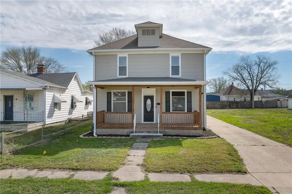 6207 Washington Street, Saint Joseph, MO 64504 - #1
