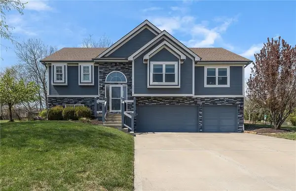 5240 NW Belton Court, Kansas City, MO 64150