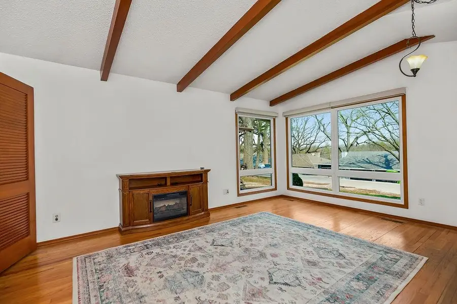 818 NW South Shore Drive, Lake Waukomis, MO 64151 - #3