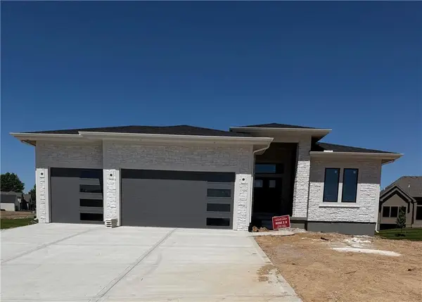 6010 Apache Drive, Shawnee, KS 66226