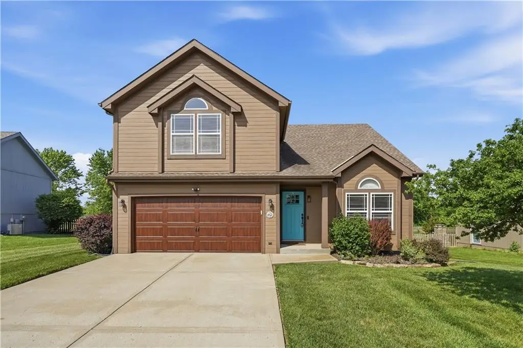 11428 N Ewing Avenue, Kansas City, MO 64156 - #1