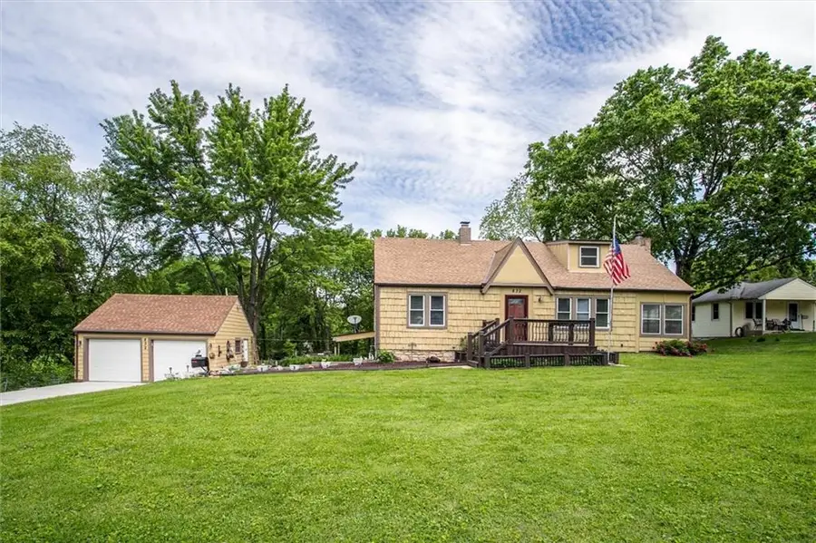 832 W 30th Street, Independence, MO 64055 - #2