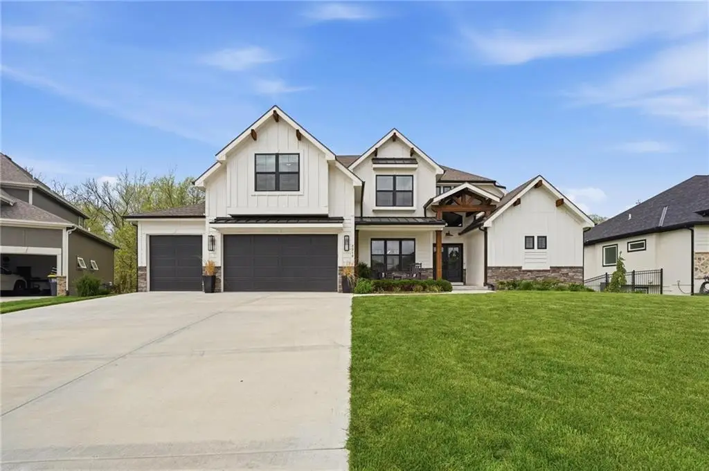 2310 Fishing Lane, Kearney, MO 64060 - #1