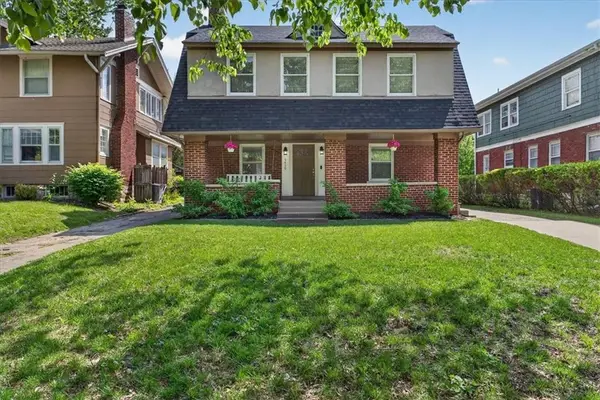 5439 Rockhill Road, Kansas City, MO 64110