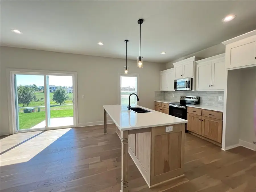 28510 W 161st Street, Gardner, KS 66030 - #3