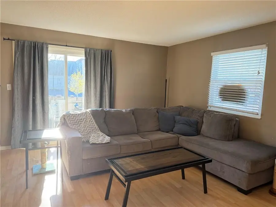 6232 Robinson Street #3, Mission, KS 66202 - #2