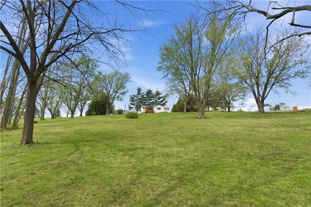 34372 169th Street, Leavenworth, KS 66048 - #1