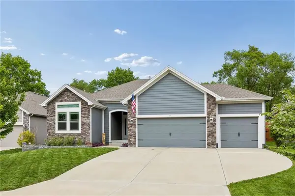 8 NE 102nd Street, Kansas City, MO 64155