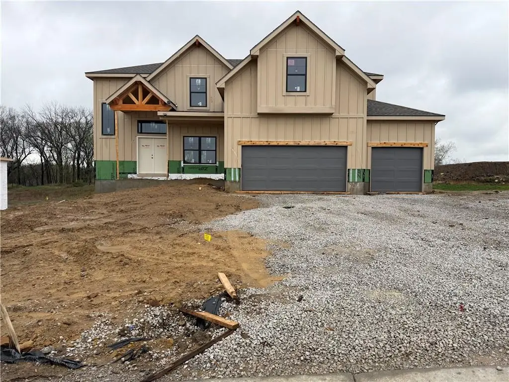 8218 NW 90th Terrace, Kansas City, MO 64153 - #1