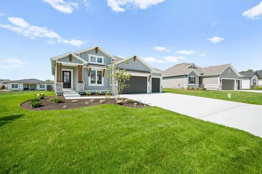 2622 SW Barley Field Drive, Lees Summit, MO 64082 - #2