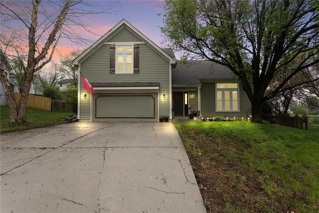 1550 Dover Court, Liberty, MO 64068 - #1