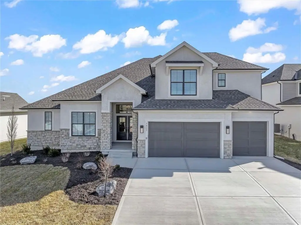 7016 N Beaman Avenue, Kansas City, MO 64151 - #1