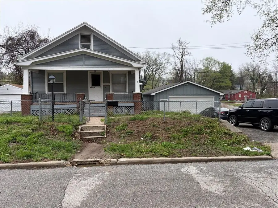 3200 Freeman Avenue, Kansas City, KS 66102 - #2