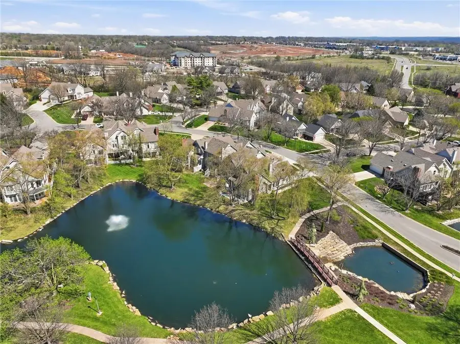 2419 W 137th Place, Leawood, KS 66224 - #3