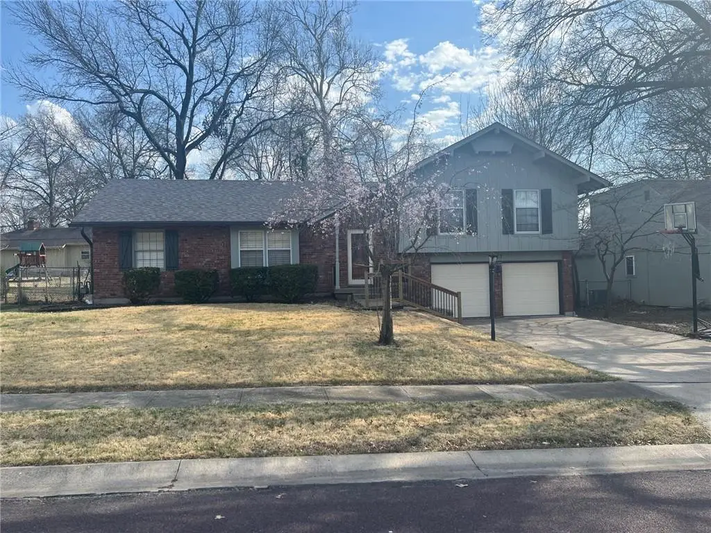 5607 W 98th Terrace, Overland Park, KS 66207 - #1