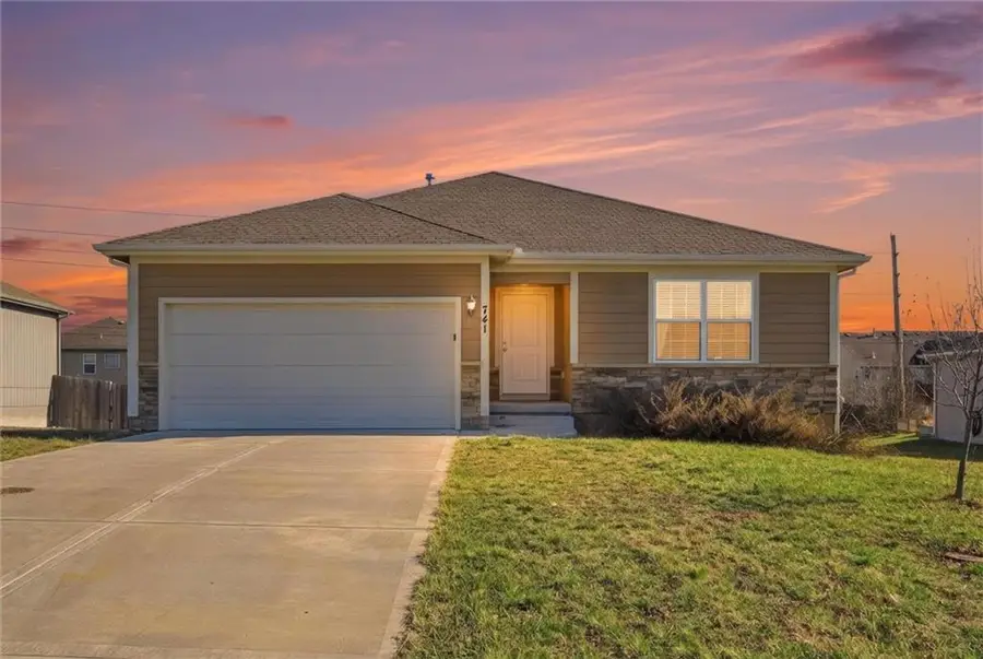 741 S Cherry Street, Gardner, KS 66030 - #2