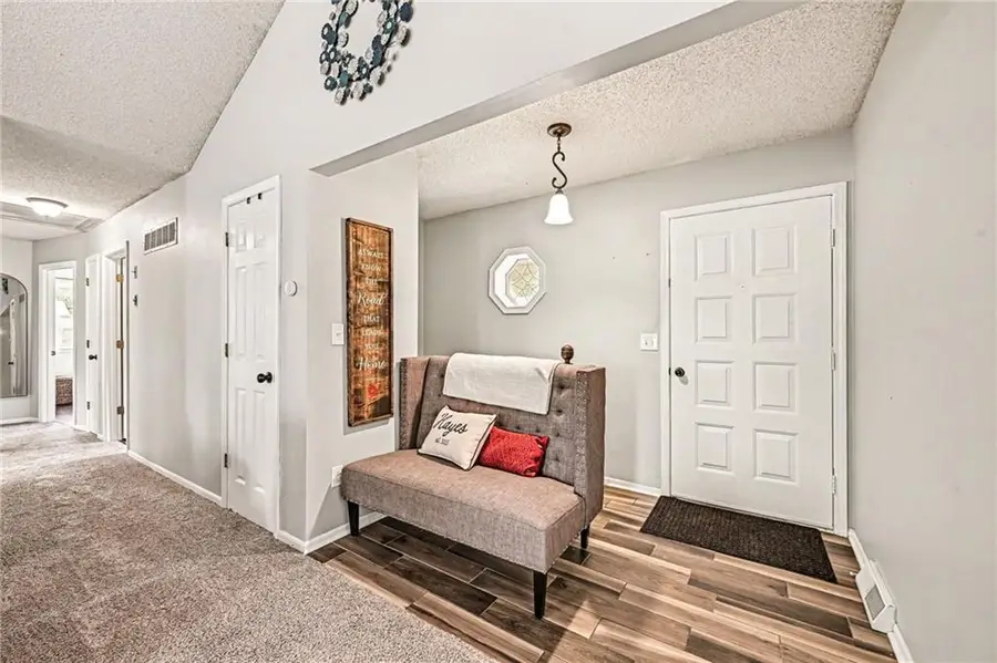 3601 77th Street, Gladstone, MO 64119 - #3