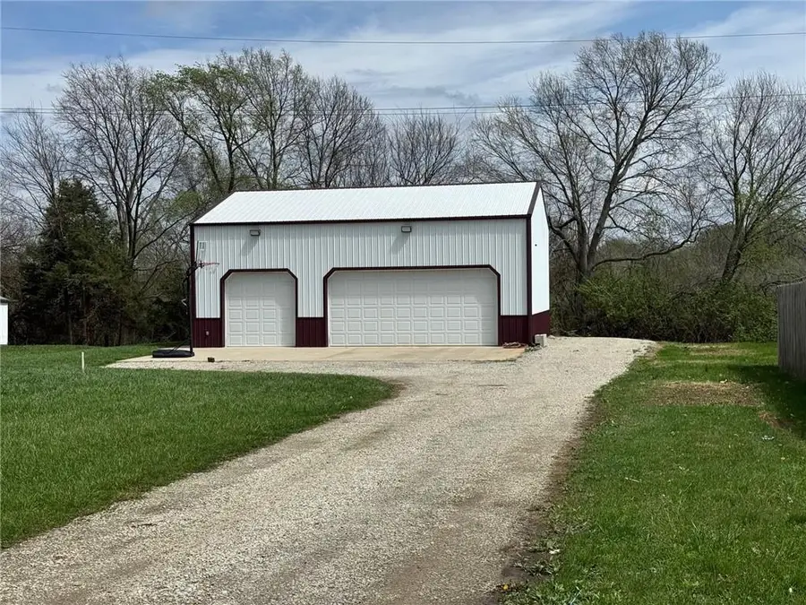 103 N Fuller Street, Gallatin, MO 64640 - #2