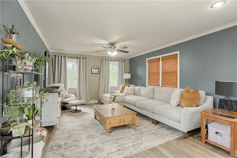 705 W 91st Street, Kansas City, MO 64114 - #3