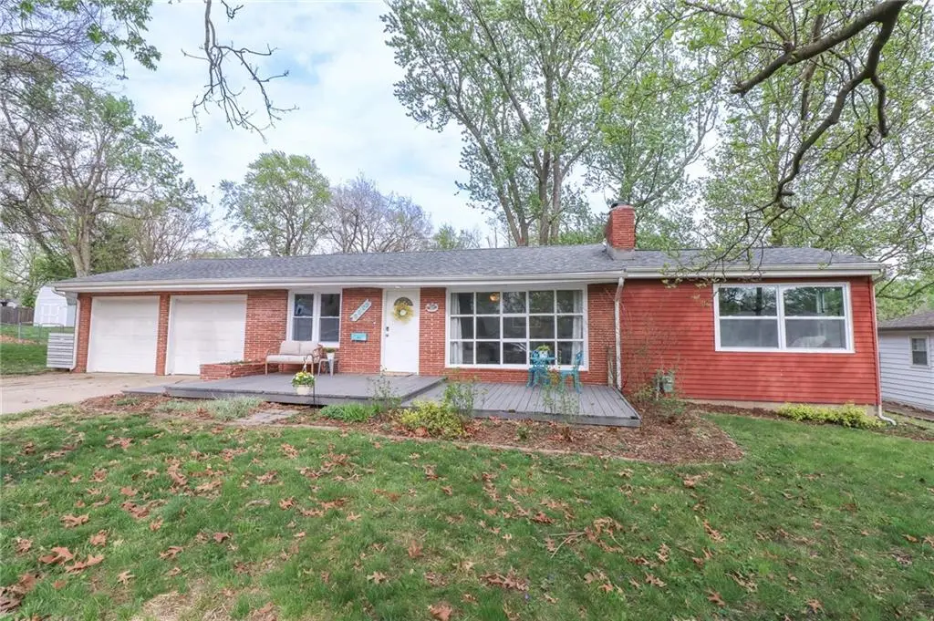 5627 Long Avenue, Shawnee, KS 66216 - #1