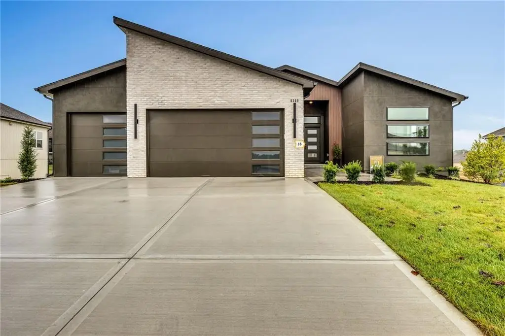 9000 N Everton Avenue, Kansas City, MO 64153 - #1