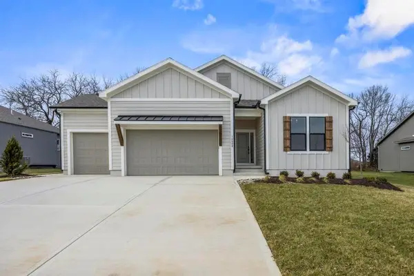 4840 NW Huonker Court, Riverside, MO 64150