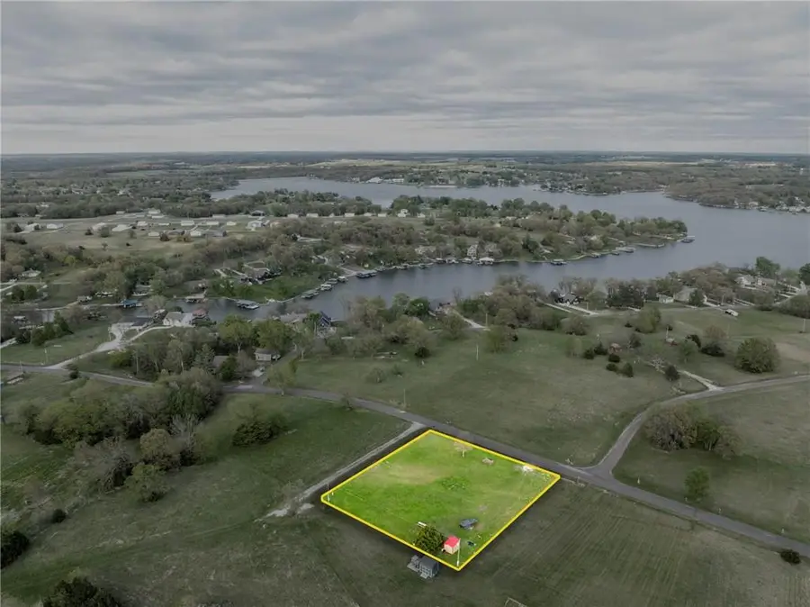 105 Hook Court, Gallatin, MO 64640 - #2