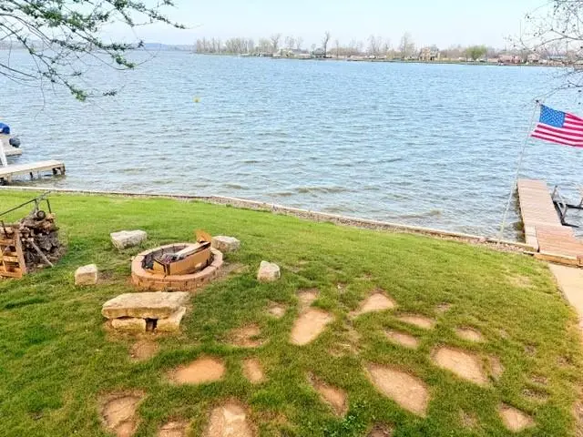 360 Lakeshore Drive, Big Lake, MO 64437 - #2