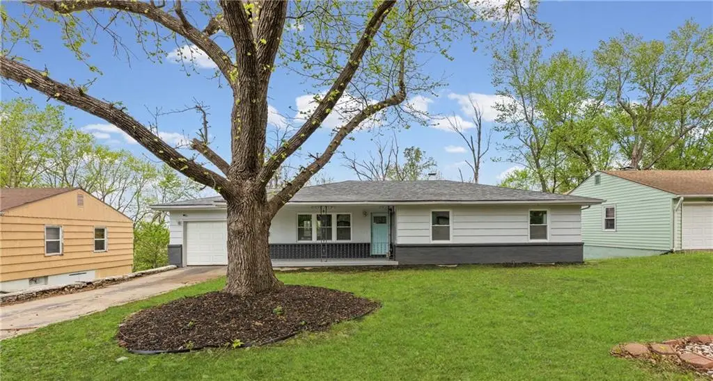 8716 E 77th Street, Kansas City, MO 64138 - #1