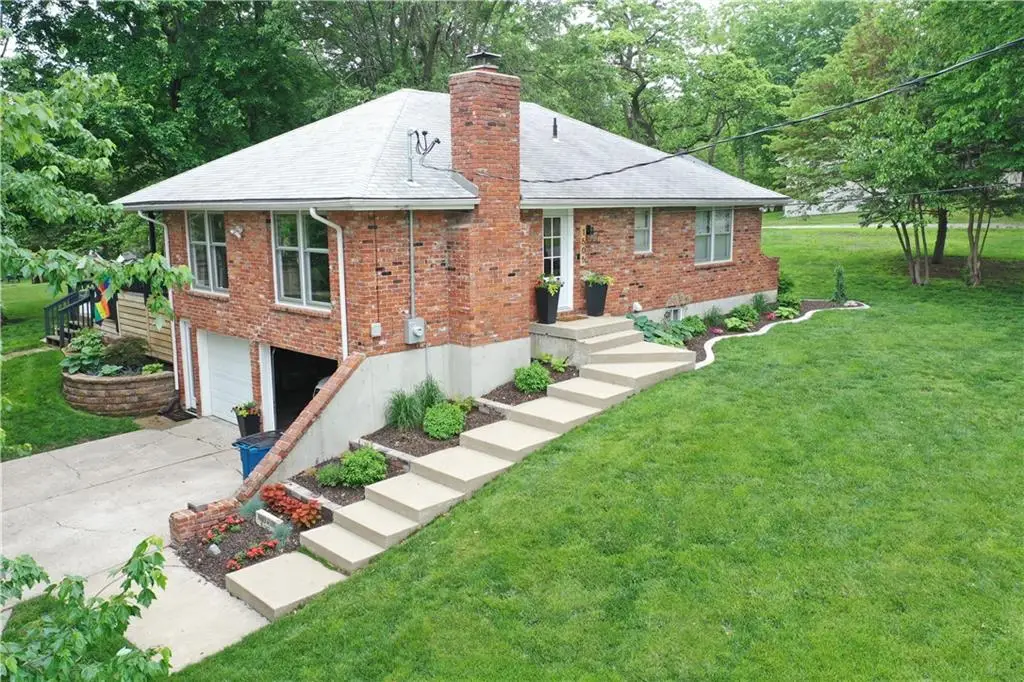 1505 NE 70th Terrace, Kansas City, MO 64118 - #1