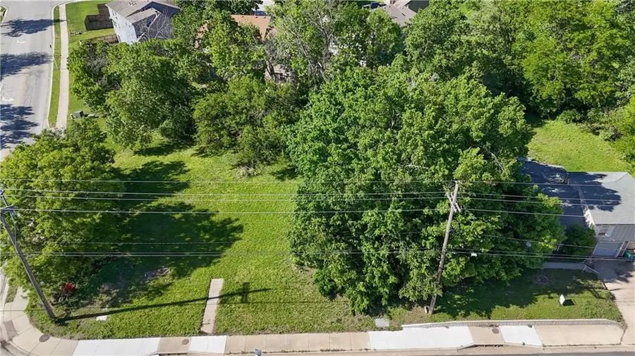 6760 W 151st Street, Overland Park, KS 66223 - #3