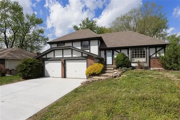 10904 E 81st Street, Raytown, MO 64138