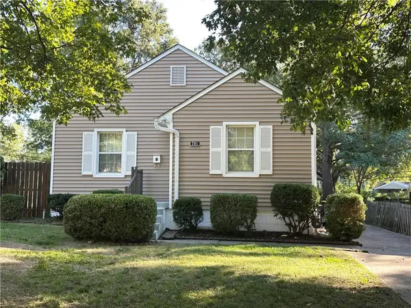 701 W 86th Street, Kansas City, MO 64114