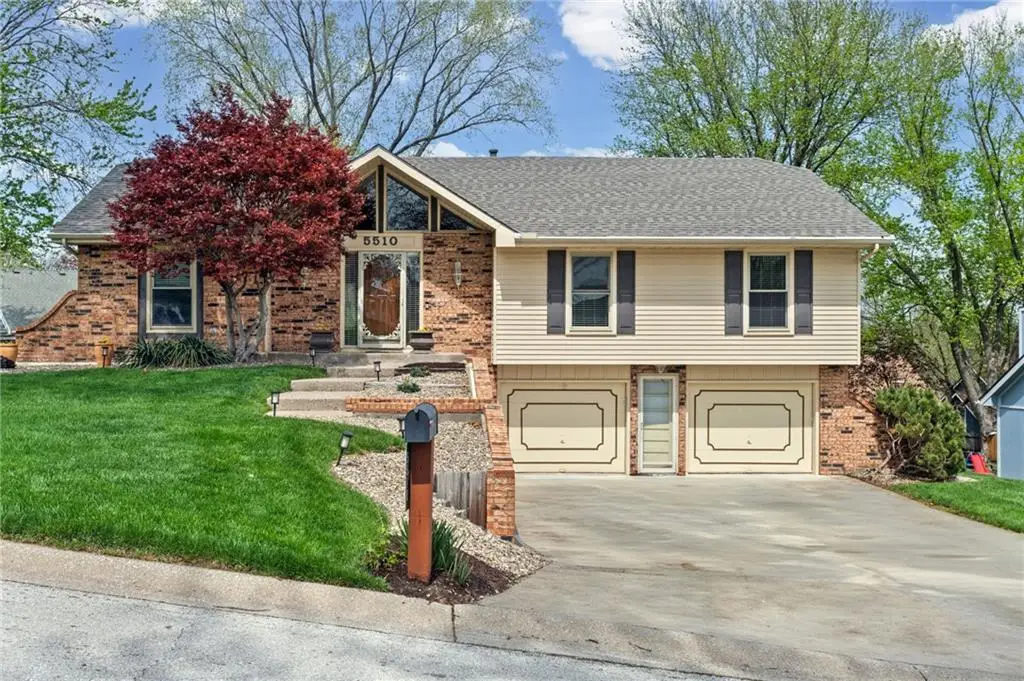 5510 NW Raintree Drive, Kansas City, MO 64152 - #1