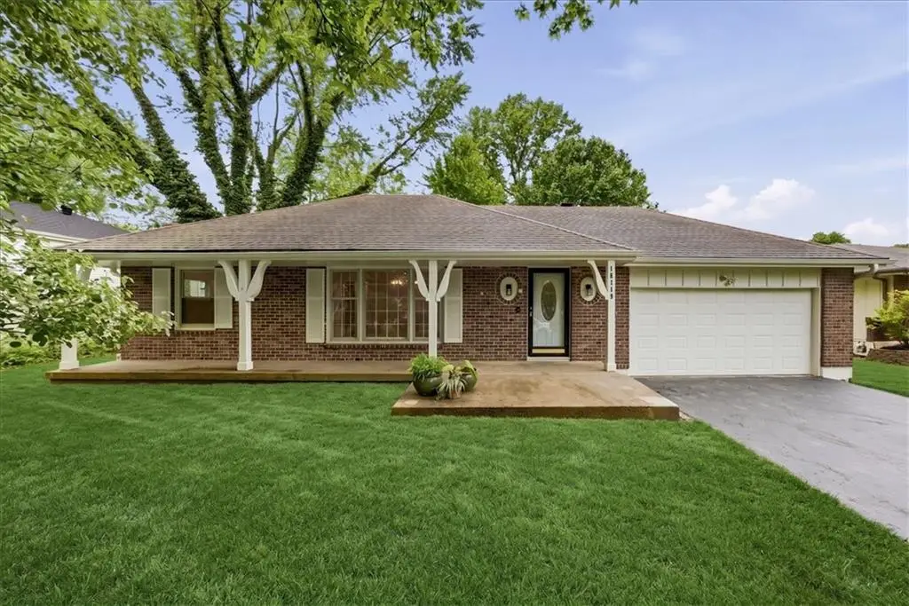 18719 Gateway Drive, Independence, MO 64057 - #1