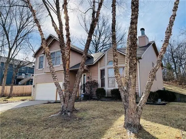1525 Gatewood Street, Leavenworth, KS 66048 - #1