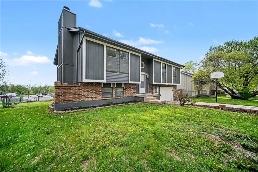 118 Nanette Street, Belton, MO 64012 - #3