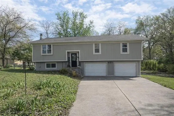 601 NE 115th Terrace, Kansas City, MO 64155