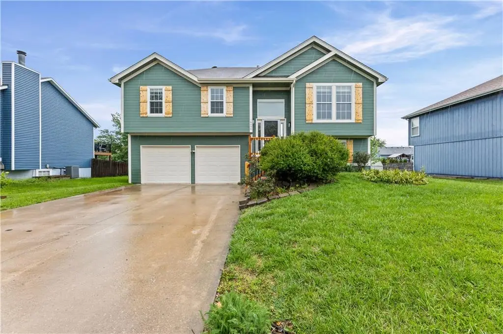 16400 Speaker Avenue, Belton, MO 64012 - #1