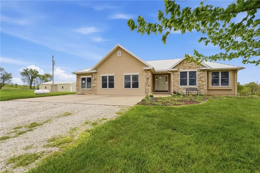 6520 Malcolm Lake Road, Edgerton, MO 64444 - #2