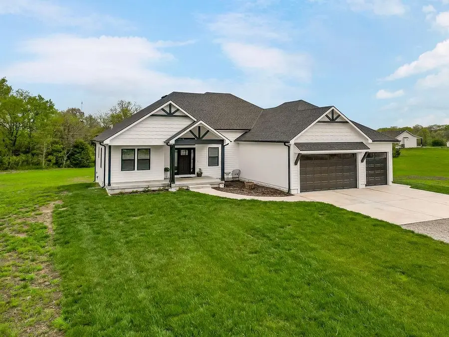 12749 NE Cherokee Drive, Adrian, MO 64720 - #2