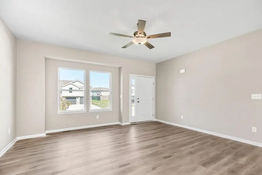 2521 SW Mitchell Street, Oak Grove, MO 64075 - #2
